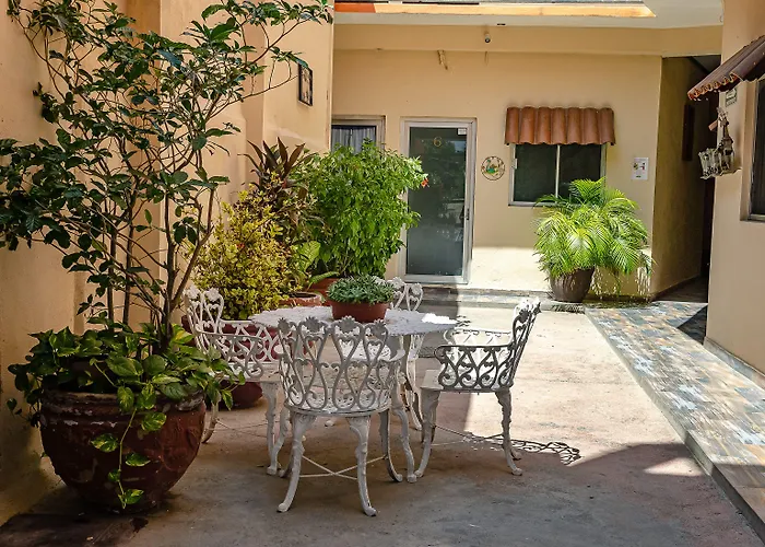 Oyo Cabo Del Sur, Hotel