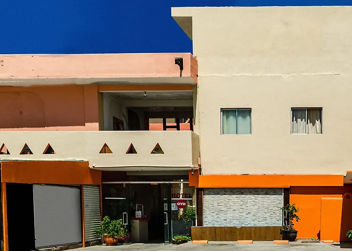 Oyo Cabo Del Sur, Hotel Cabo San Lucas