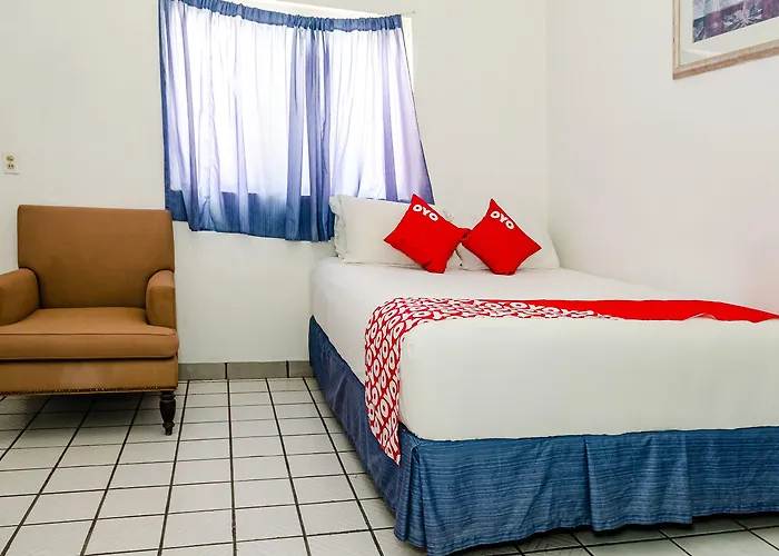 Hotel Oyo Cabo Del Sur, 4*